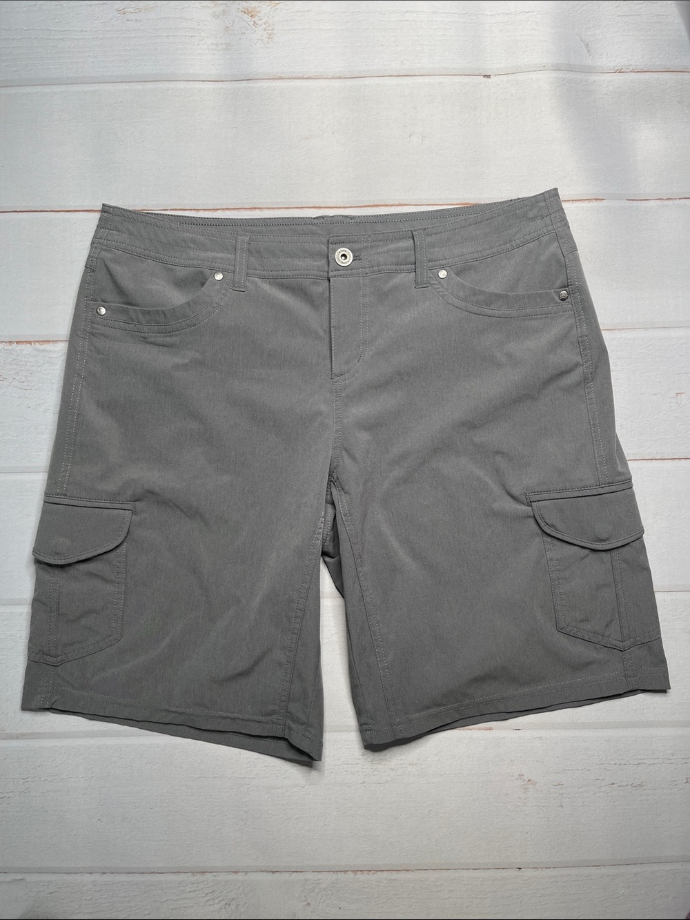 Kuhl Shorts 14 Gray Cargo Pockets Hiking 10 Inch Inseam Stretch Ladies Outdoor